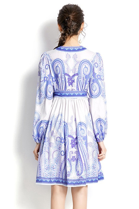 Blue porcelain Royal Dress